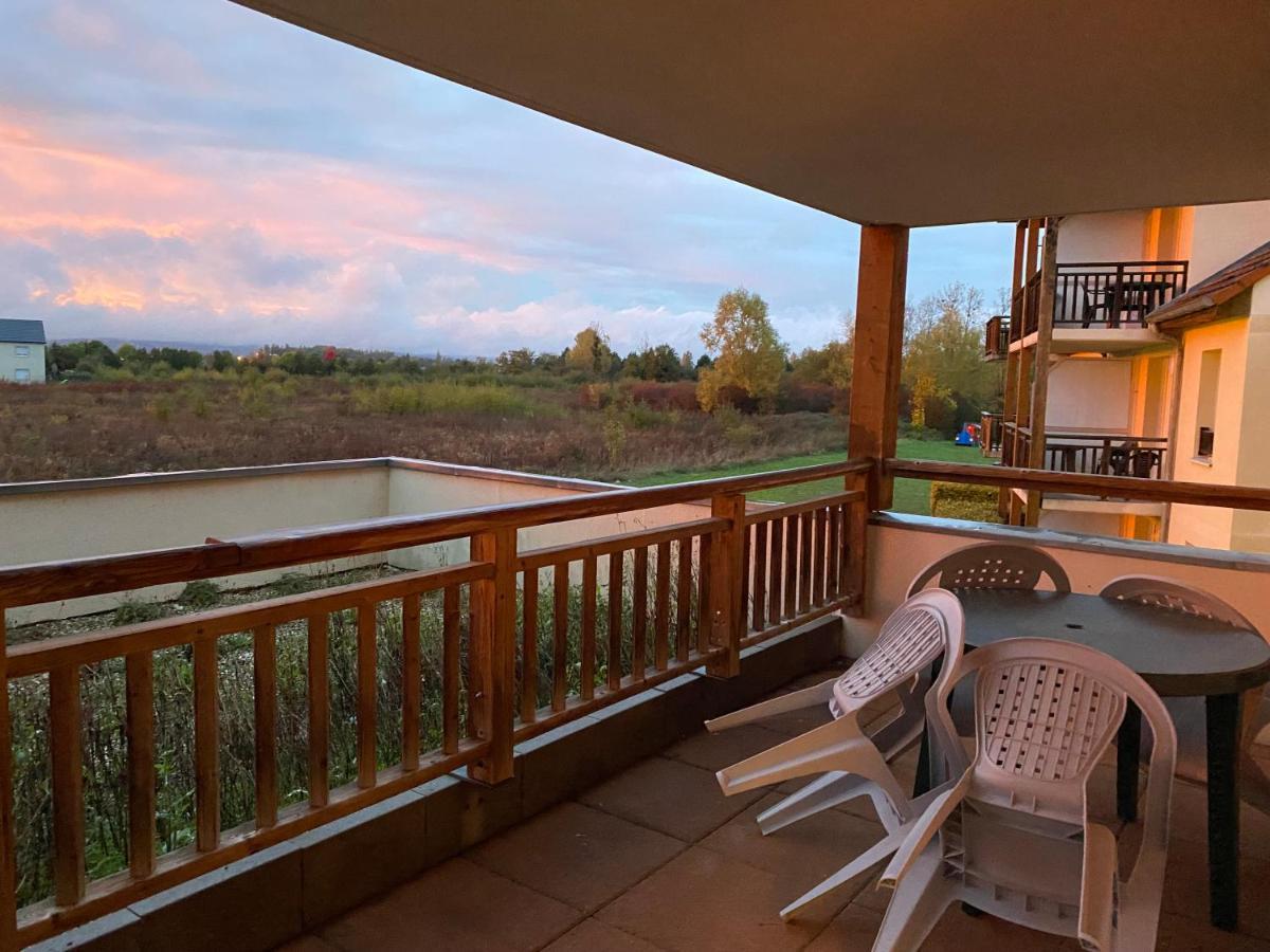 Chez Suzette-Residence-Piscine-Sauna 레베느와 외부 사진